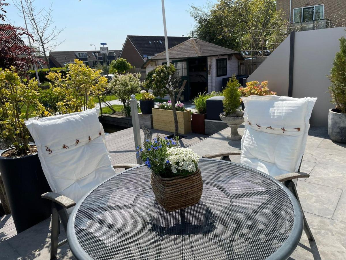 Guesthouse Bednboot Met Terras Aan Het Water Rijpwetering Eksteriør billede